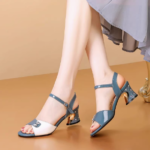 Brand discontinued genuine leather thick heel one-strap sandals