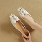 French commuter camellia side hollow thick heel closed toe Roman sandals for women
