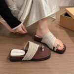 French-Style Square-Toe Wedge-Heeled Thick-Soled Slippers for Women, Summer Outdoor Wear, Soft Fabric Pleated Slip-On Casual Beach Sandals - Image 8