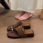 French-Style Square-Toe Wedge-Heeled Thick-Soled Slippers for Women, Summer Outdoor Wear, Soft Fabric Pleated Slip-On Casual Beach Sandals - Image 5