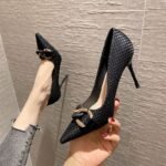 35 Size black pencil heel