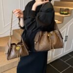 Popular Small Fragrant Style Quilted Chain Bag for Women 2025 New Large Capacity Bucket Bag Single Shoulder Armpit Bag Motorcycle Bag - Image 5